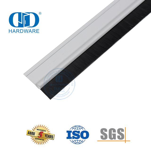 Joint de brosse Anylon support en aluminium auto-adhésif automatique résistant à l'air froid joint de balayage de porte coulissante-DDBS004